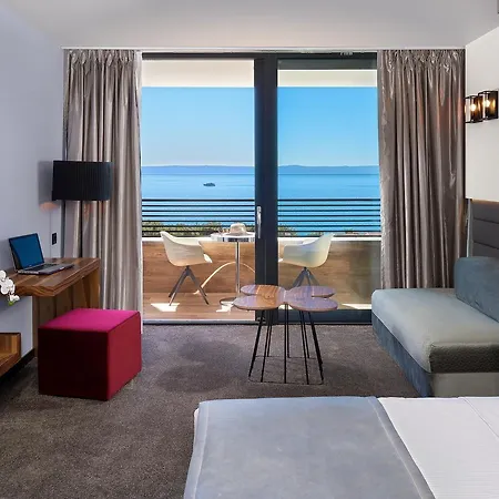 Boutique Ani - Adults Only Μακάρσκα