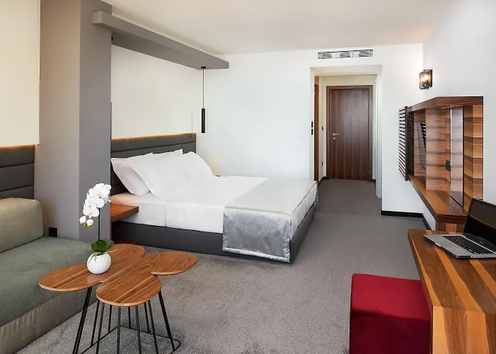 فندق Boutique Ani - Adults Only 4*