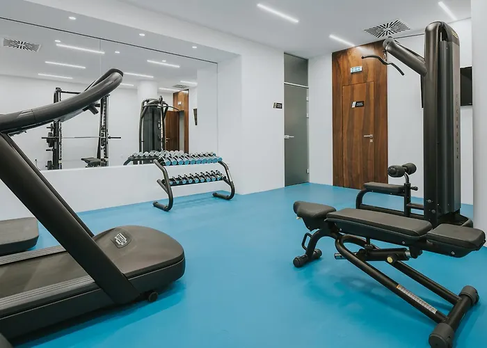 Boutique Ani - Adults Only فندق ماكارسكا