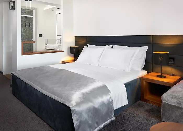 Boutique Ani - Adults Only فندق ماكارسكا